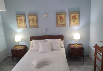 Sapho allows 18 year olds to book a room