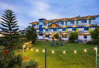 goSTOPS Bir, Landing Site allows 18 year olds to book a room