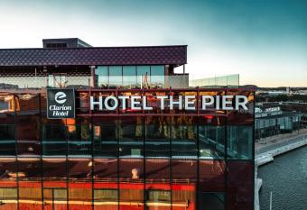 Clarion Hotel The Pier allows 18 year olds to book a room