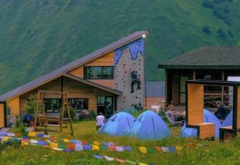 Zeta Camping has Balcony rooms