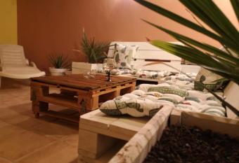 Casa Natal. T   rinc  n acogedor en El Cotillo. allows 18 year olds to book a room
