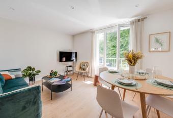 L Annexe du 43 - Beautiful T3 for 4 people with balcony has Balcony rooms