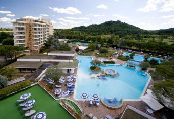 Hotel Splendid has Balcony rooms