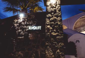 Blue Life Hotel has Balcony rooms