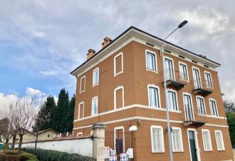 Alloggio Diana allows 18 year olds to book a room