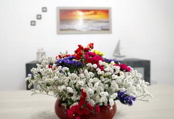 Caletta house has Balcony rooms