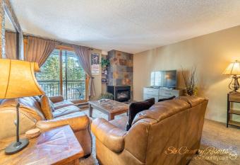 Bliss in Downtown Breck! Unbeatable Location with Stunning Mountain Views TE204 has Balcony rooms