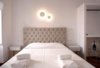 Casa Blu Mykonos has Balcony rooms