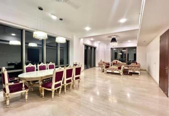 2BHK Entire flat with bath tub hall and kitchen luxury furnished new Apartment has Smoking/Balcony rooms