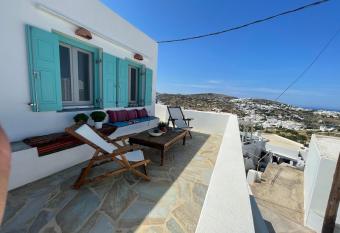   nna s House has Balcony rooms