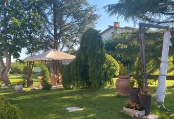 Casa Bileza allows 18 year olds to book a room