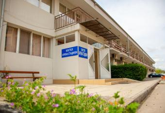 Hostel Arena has Balcony rooms