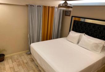 Sunset condos getaway In Ocho Rios allows 18 year olds to book a room