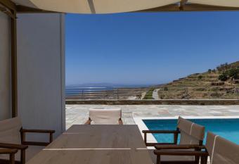 Aegean Muses has Balcony rooms