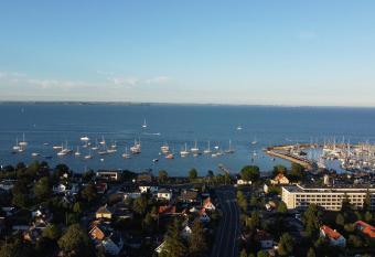 Annex near beach close to Copenhagen has Balcony rooms