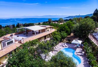 Hotel Cannamele Resort has Balcony rooms