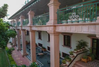 Hanuwant Niwas Jodhpur has Balcony rooms