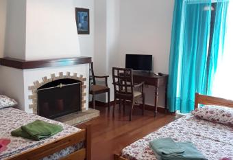 Alex Central City Accommodation has Balcony rooms