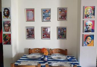 SUNTAN Lovely Apartment has rooms with a private hot tub