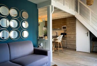 Appartement spacieux duplex has Balcony rooms