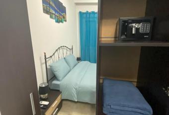 Chill Out Apartment Thessaloniki allows 18 year olds to book a room