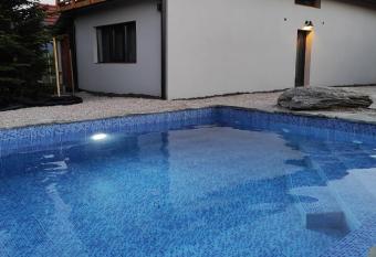 Ku  a za odmor Zelenbor has Balcony rooms