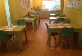 Hotel Vitoria has Smoking rooms