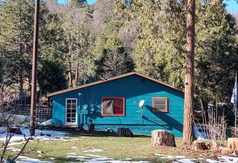 O'Brien's Oasis has Balcony rooms