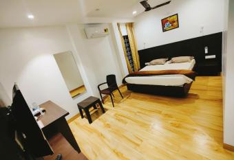 Shivanand Residency allows 18 year olds to book a room