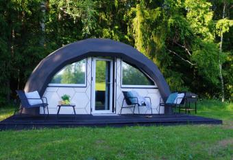 Poke puhkemajad has Balcony rooms