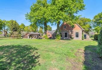 De 4 Seizoenen Drenthe allows 18 year olds to book a room