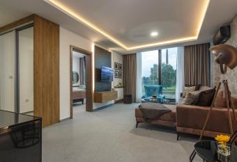 Korzo Apartments Visoko allows 18 year olds to book a room