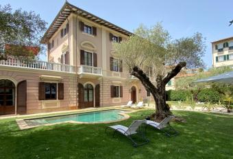 Resort Al Forte has Balcony rooms