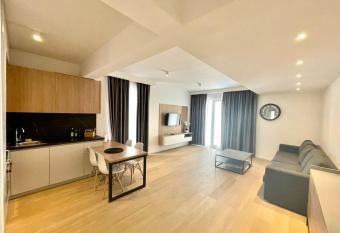 Horizon Two Bedroom Apartment with shared pool Tina has Balcony rooms