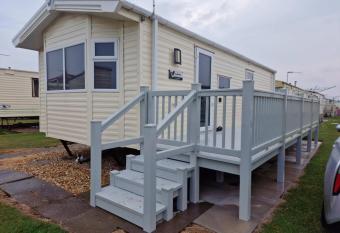Beachside has Balcony rooms