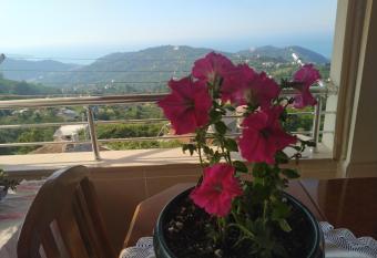Villa Black Sea Sea View 4 Bedroom, 4 Bathroom has Balcony rooms