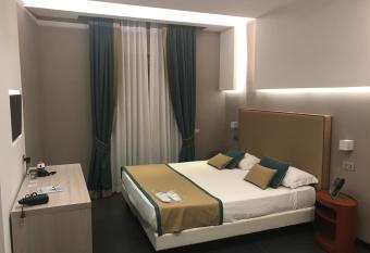 Mediterranea Hotel & Convention Center has Balcony rooms