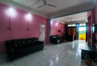 OYO 87952 Residence Inn Homestay allows 18 year olds to book a room