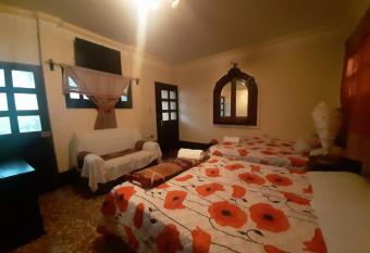 CASA EL CALVARIO has Balcony rooms