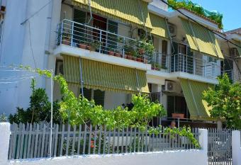 Villa Froso has Balcony rooms
