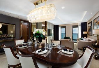 The Elysium Pra  umnak Pattaya - By SHG has Balcony rooms