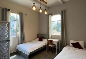 Diamond Apartment In Haifa has Balcony rooms