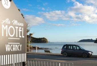 Ala Moana Motel has Balcony rooms