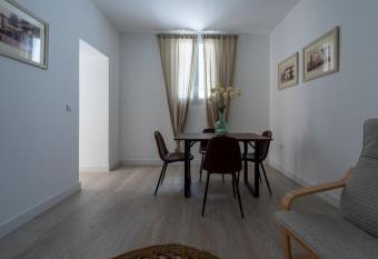 El Mirador de El Puerto allows 18 year olds to book a room