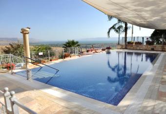 The Mansion In Had Ness allows 18 year olds to book a room