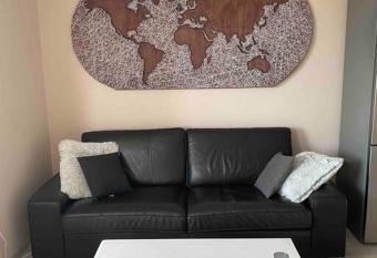 Sunny Spacious Apartment in a Great Location has Balcony rooms