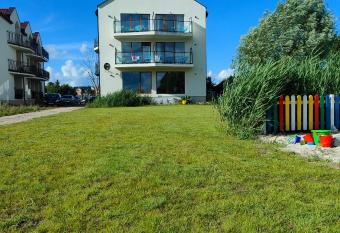 Apartamenty Mistral has Balcony rooms