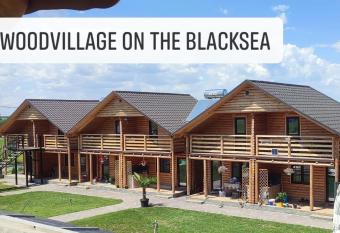 Woodvillage on the Blacksea has Balcony rooms