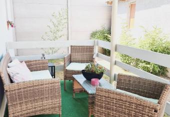 Cosy Vacation House in the Village has Balcony rooms