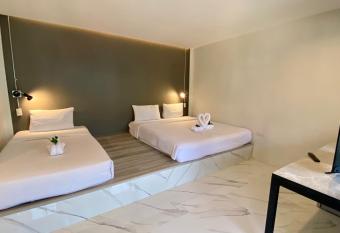 The dream garden has Balcony rooms